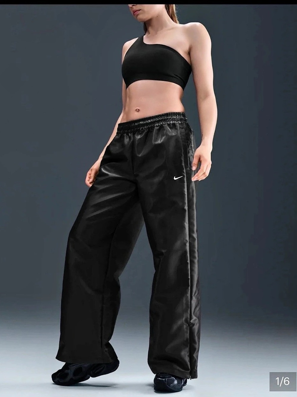 Nike Sportswear Windrunner Women's Shine Pants - Black